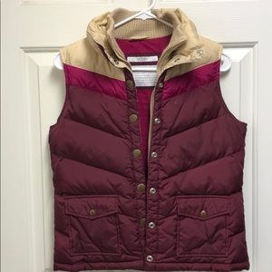 Old Navy Puffer Vest